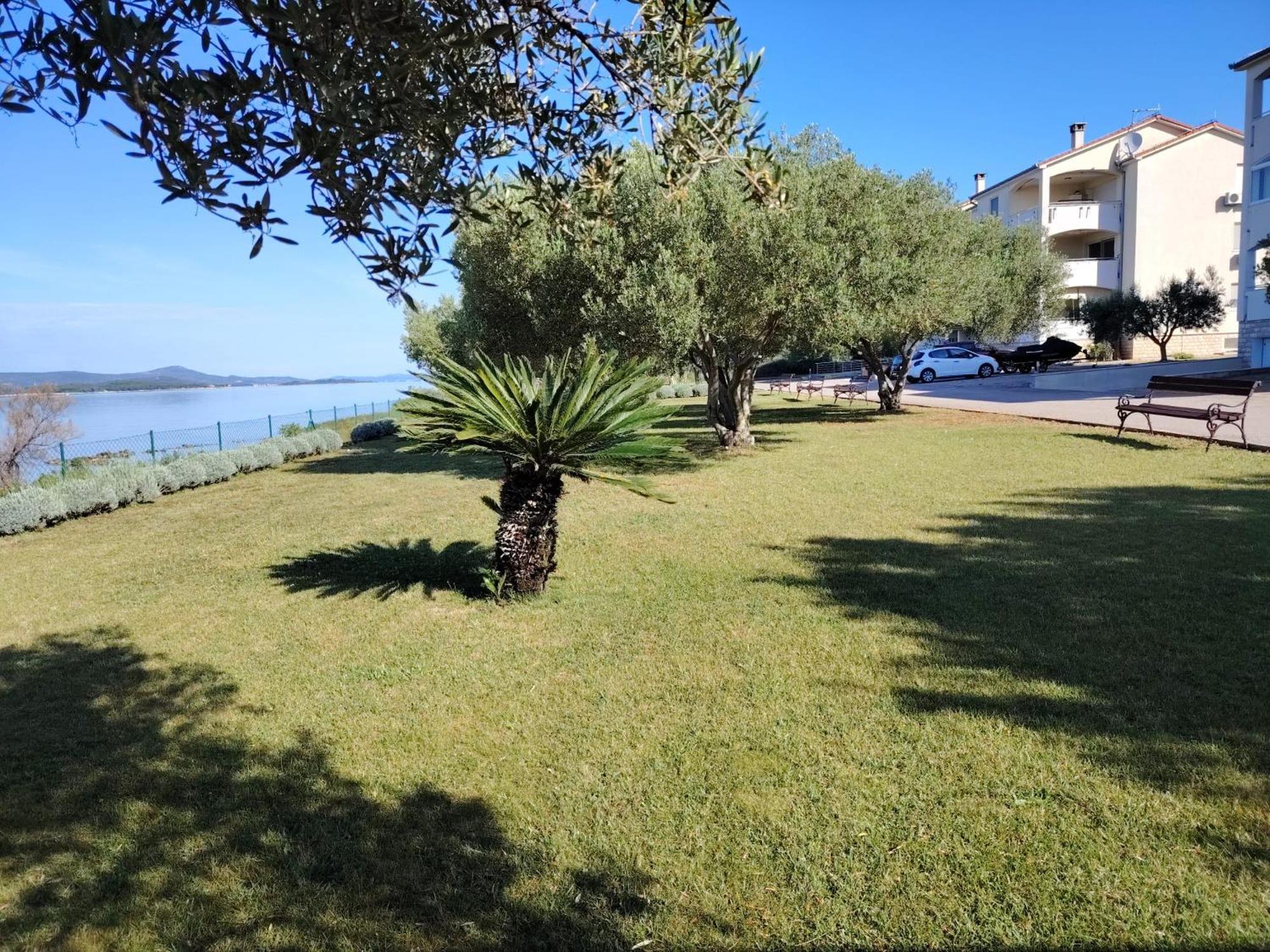 Luxury Beach Apartment Biograd Na Moru Exterior foto