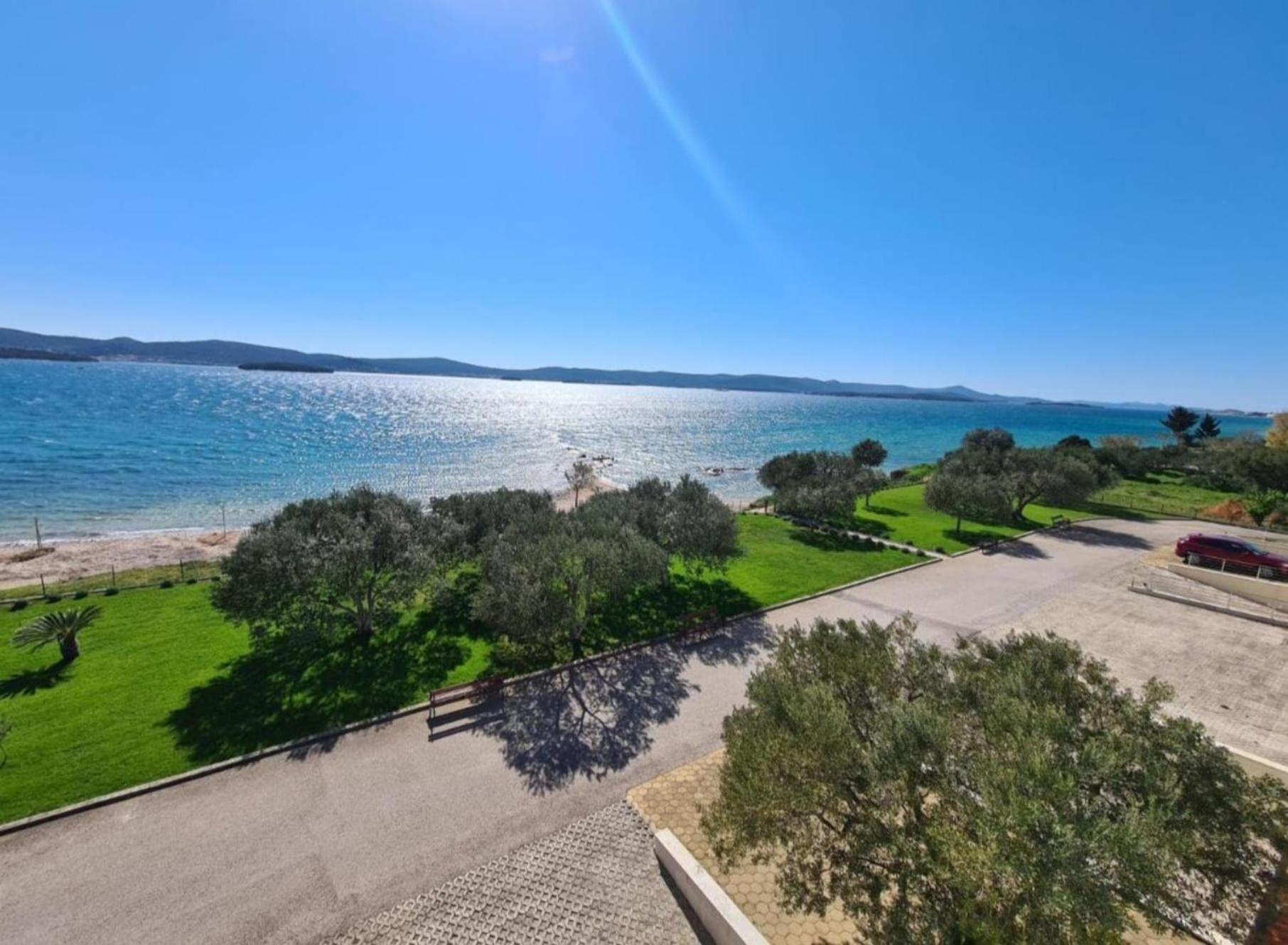 Luxury Beach Apartment Biograd Na Moru Exterior foto