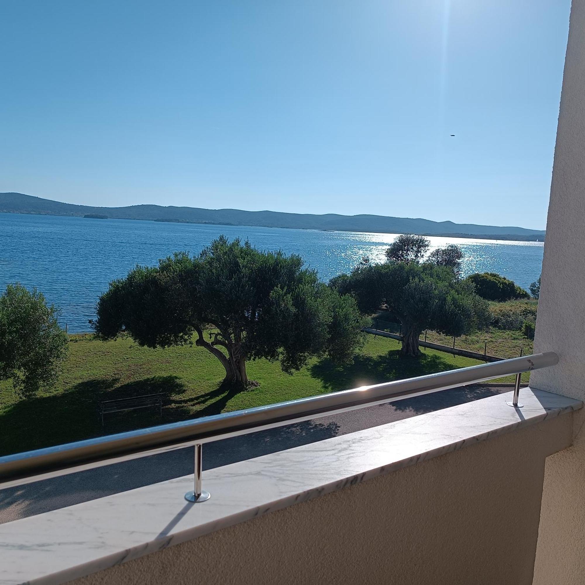 Luxury Beach Apartment Biograd Na Moru Exterior foto